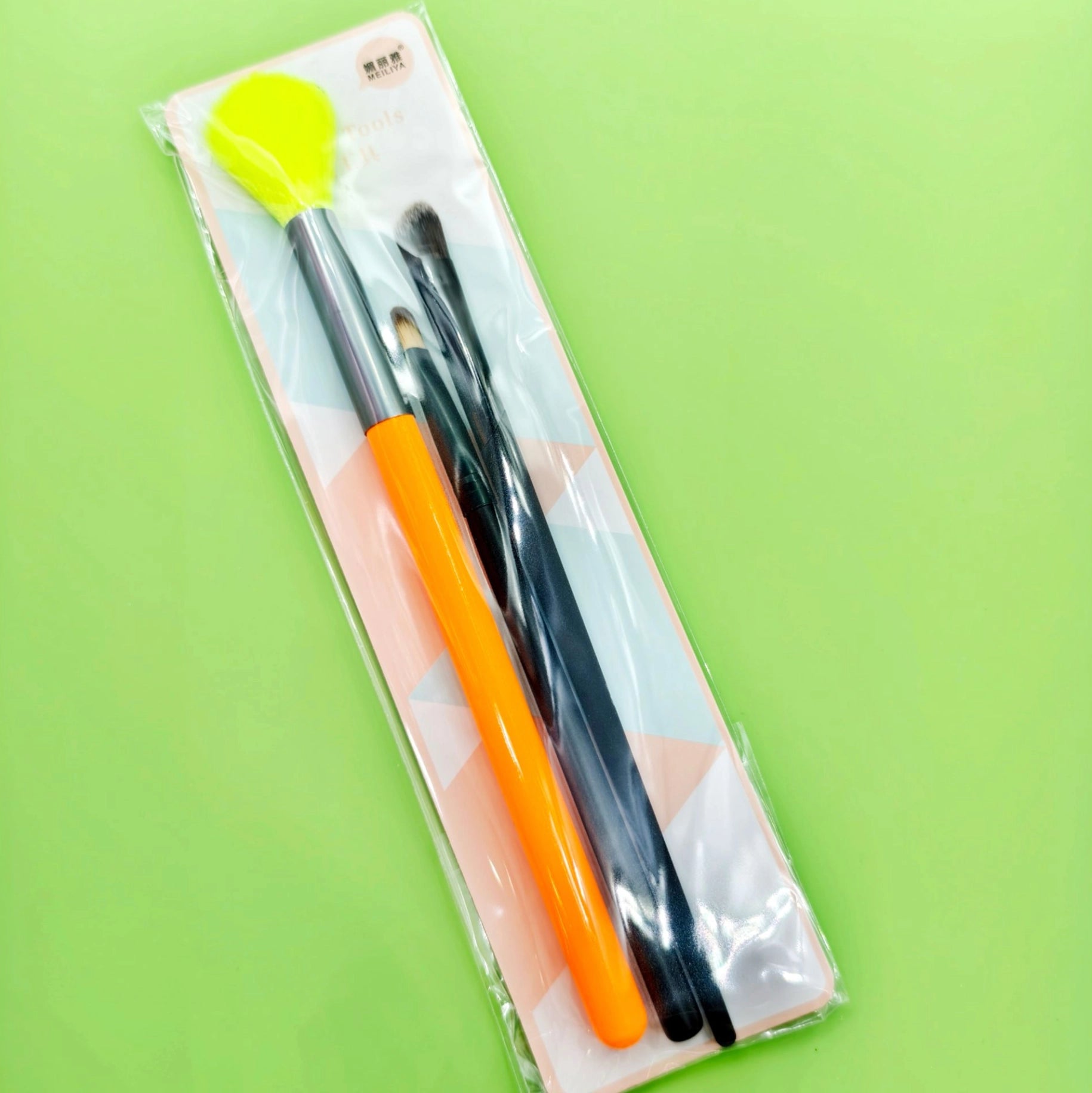 Set de 3 brochas de maquillaje – presentación por packs